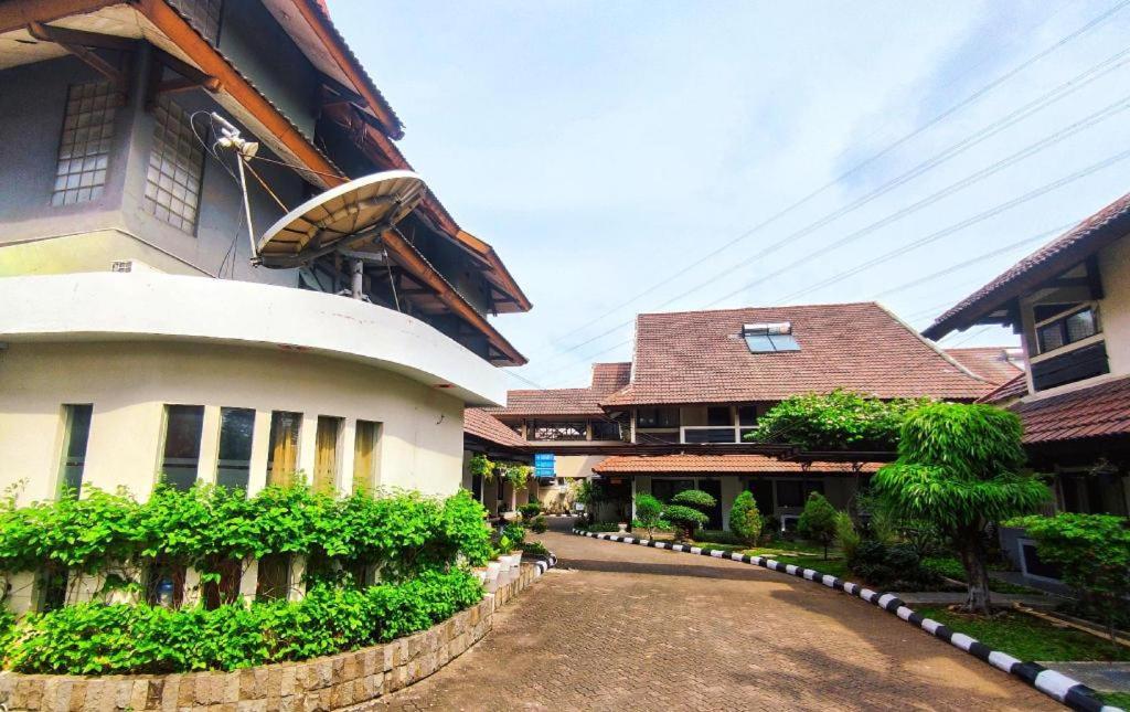 D'Arcici Hotel Plumpang จาการ์ตา ภายนอก รูปภาพ