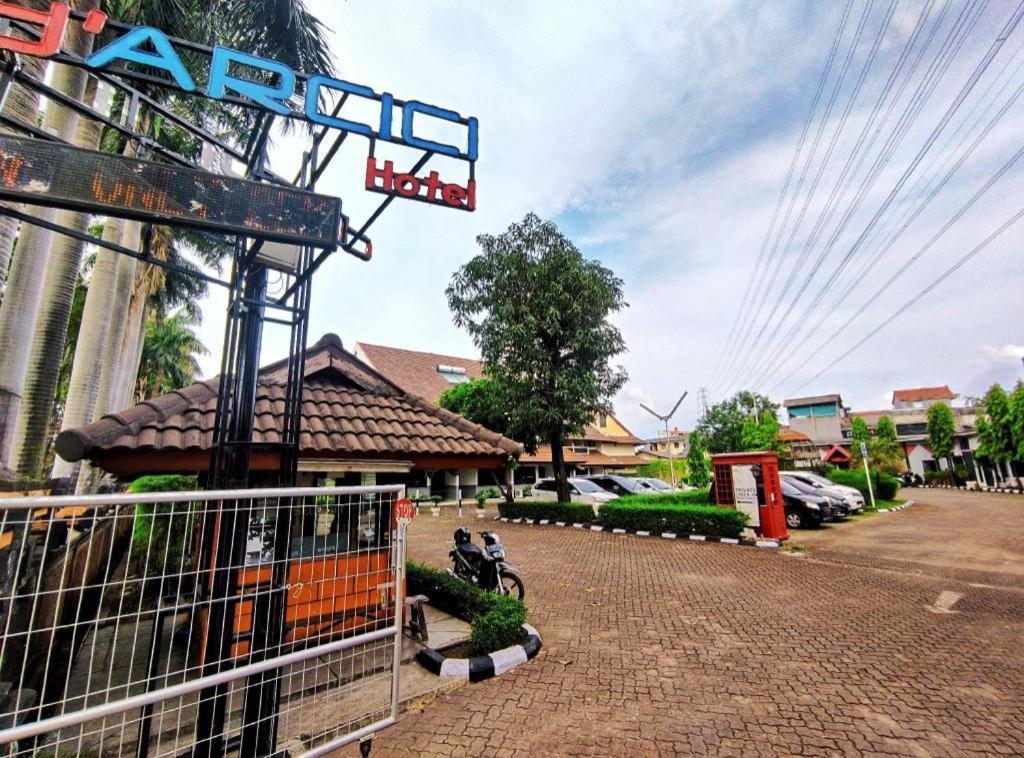 D'Arcici Hotel Plumpang จาการ์ตา ภายนอก รูปภาพ