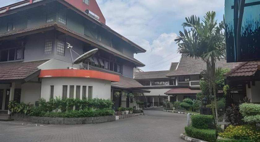 D'Arcici Hotel Plumpang จาการ์ตา ภายนอก รูปภาพ