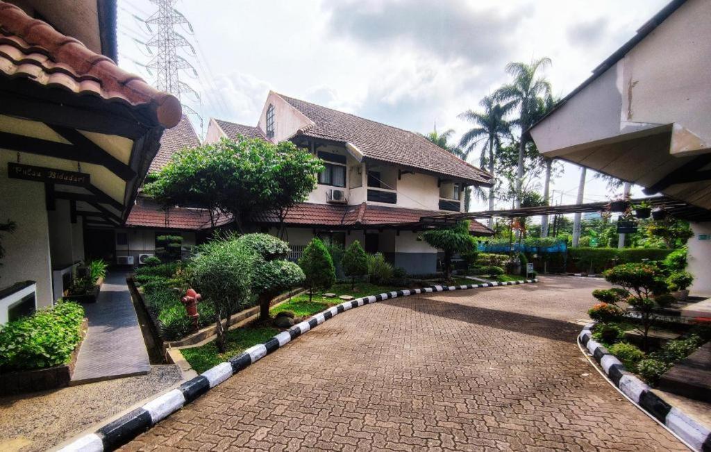 D'Arcici Hotel Plumpang จาการ์ตา ภายนอก รูปภาพ